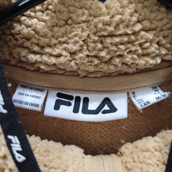 FILA Sweater Medium Like New - Picture 3 of 8